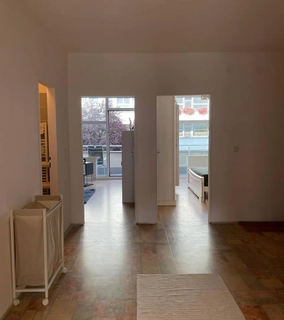 Cozy Bright Apartment Prague